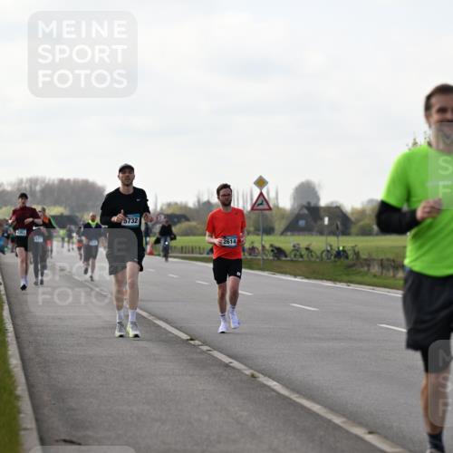 12.04.2026 - 45. Internationalen Wilhelmsburger Insellauf Dr. Thomas Lammeyer http://msf.ph/oto/9442898 12.04.2026 10:14:06 Laufen 4393, 9477, 5732, 2614, 53 meine-sportfotos.de