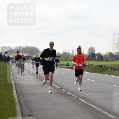 12.04.2026 - 45. Internationalen Wilhelmsburger Insellauf Dr. Thomas Lammeyer http://msf.ph/oto/9442905 12.04.2026 10:14:07 Laufen 4393, 5732, 2614 meine-sportfotos.de