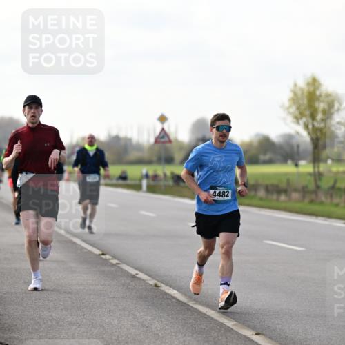 12.04.2026 - 45. Internationalen Wilhelmsburger Insellauf Dr. Thomas Lammeyer http://msf.ph/oto/9442938 12.04.2026 10:14:14 Laufen 4482 meine-sportfotos.de