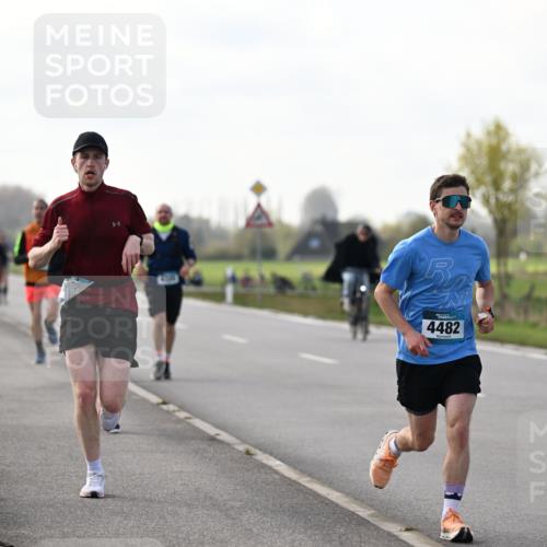 12.04.2026 - 45. Internationalen Wilhelmsburger Insellauf Dr. Thomas Lammeyer http://msf.ph/oto/9442944 12.04.2026 10:14:15 Laufen 4482 meine-sportfotos.de