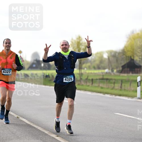 12.04.2026 - 45. Internationalen Wilhelmsburger Insellauf Dr. Thomas Lammeyer http://msf.ph/oto/9442960 12.04.2026 10:14:19 Laufen 4327, 4325 meine-sportfotos.de