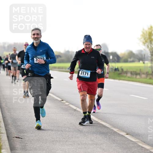 12.04.2026 - 45. Internationalen Wilhelmsburger Insellauf Dr. Thomas Lammeyer http://msf.ph/oto/9442982 12.04.2026 10:14:26 Laufen 3732, 3171 meine-sportfotos.de