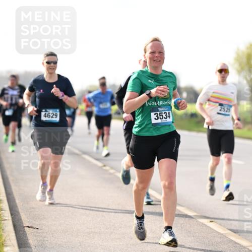 12.04.2026 - 45. Internationalen Wilhelmsburger Insellauf Dr. Thomas Lammeyer http://msf.ph/oto/9443042 12.04.2026 10:14:37 Laufen 4629, 3534, 2525 meine-sportfotos.de