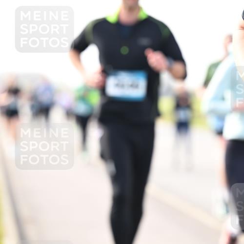 12.04.2026 - 45. Internationalen Wilhelmsburger Insellauf Dr. Thomas Lammeyer http://msf.ph/oto/9443094 12.04.2026 10:14:46 Laufen  meine-sportfotos.de