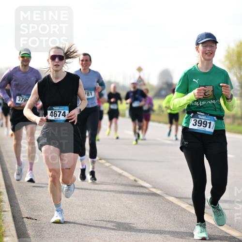 12.04.2026 - 45. Internationalen Wilhelmsburger Insellauf Dr. Thomas Lammeyer http://msf.ph/oto/9443117 12.04.2026 10:14:50 Laufen 378, 4674, 81, 3991, 1, 4, 40 meine-sportfotos.de