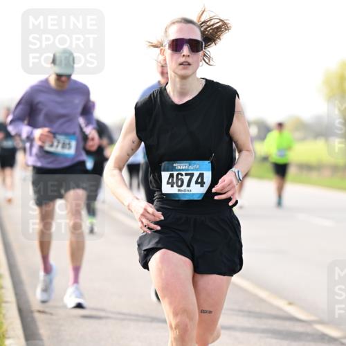 12.04.2026 - 45. Internationalen Wilhelmsburger Insellauf Dr. Thomas Lammeyer http://msf.ph/oto/9443128 12.04.2026 10:14:52 Laufen 5785, 45, 4674 meine-sportfotos.de