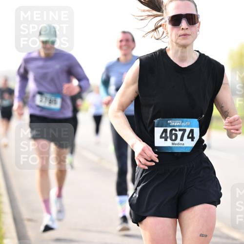 12.04.2026 - 45. Internationalen Wilhelmsburger Insellauf Dr. Thomas Lammeyer http://msf.ph/oto/9443131 12.04.2026 10:14:52 Laufen 3705, 45, 4674 meine-sportfotos.de