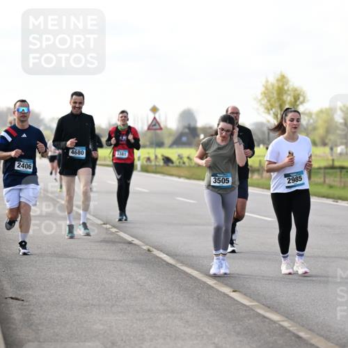 12.04.2026 - 45. Internationalen Wilhelmsburger Insellauf Dr. Thomas Lammeyer http://msf.ph/oto/9443172 12.04.2026 10:15:01 Laufen 2406, 4680, 3381, 3505, 2985 meine-sportfotos.de