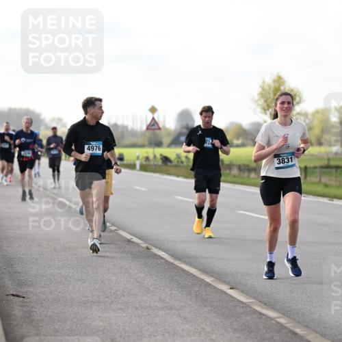12.04.2026 - 45. Internationalen Wilhelmsburger Insellauf Dr. Thomas Lammeyer http://msf.ph/oto/9443249 12.04.2026 10:15:14 Laufen 4976, 3831 meine-sportfotos.de