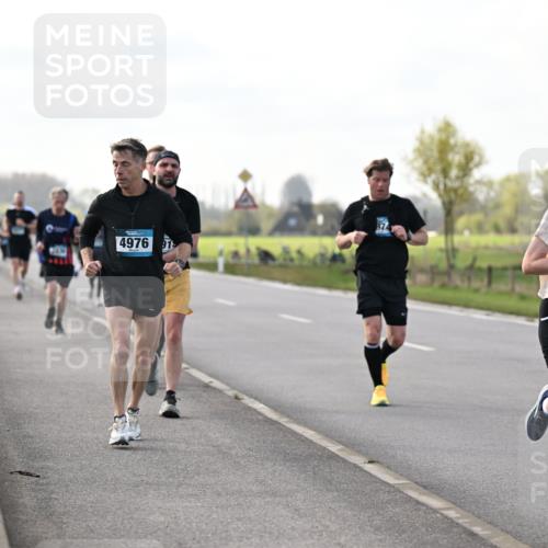 12.04.2026 - 45. Internationalen Wilhelmsburger Insellauf Dr. Thomas Lammeyer http://msf.ph/oto/9443254 12.04.2026 10:15:15 Laufen 4976, 91, 3831 meine-sportfotos.de