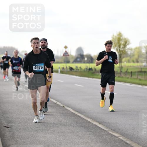 12.04.2026 - 45. Internationalen Wilhelmsburger Insellauf Dr. Thomas Lammeyer http://msf.ph/oto/9443256 12.04.2026 10:15:15 Laufen 4976, 3831 meine-sportfotos.de