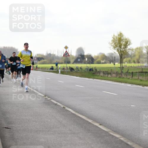 12.04.2026 - 45. Internationalen Wilhelmsburger Insellauf Dr. Thomas Lammeyer http://msf.ph/oto/9443328 12.04.2026 10:15:31 Laufen 4508, 5337 meine-sportfotos.de