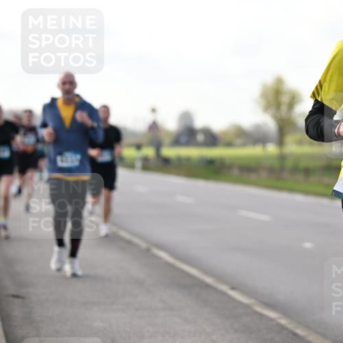 12.04.2026 - 45. Internationalen Wilhelmsburger Insellauf Dr. Thomas Lammeyer http://msf.ph/oto/9443352 12.04.2026 10:15:37 Laufen 4608 meine-sportfotos.de