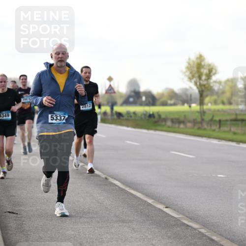 12.04.2026 - 45. Internationalen Wilhelmsburger Insellauf Dr. Thomas Lammeyer http://msf.ph/oto/9443355 12.04.2026 10:15:37 Laufen 4349, 5337, 2812 meine-sportfotos.de