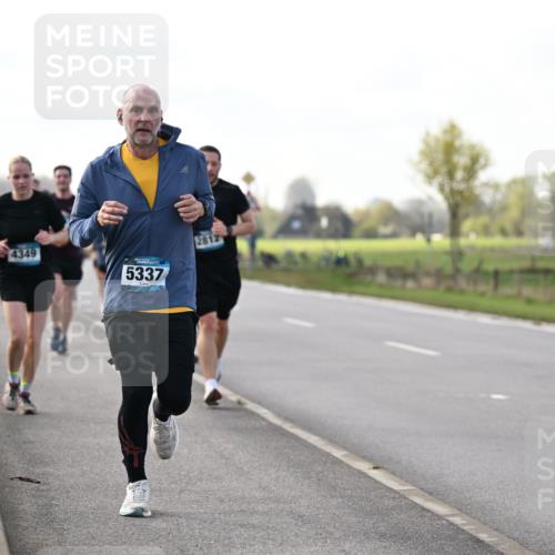 12.04.2026 - 45. Internationalen Wilhelmsburger Insellauf Dr. Thomas Lammeyer http://msf.ph/oto/9443358 12.04.2026 10:15:38 Laufen 4349, 5337 meine-sportfotos.de