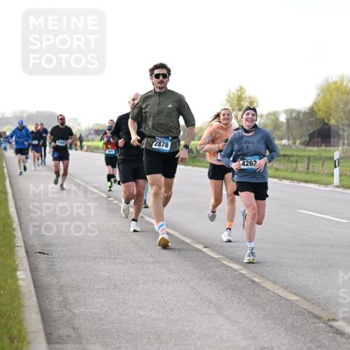 12.04.2026 - 45. Internationalen Wilhelmsburger Insellauf Dr. Thomas Lammeyer http://msf.ph/oto/9443398 12.04.2026 10:15:47 Laufen 5489, 2878, 4262 meine-sportfotos.de