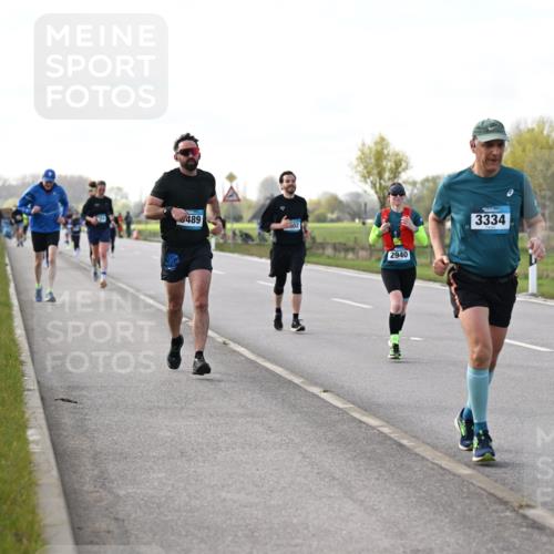 12.04.2026 - 45. Internationalen Wilhelmsburger Insellauf Dr. Thomas Lammeyer http://msf.ph/oto/9443426 12.04.2026 10:15:51 Laufen 489, 602, 2940, 3334 meine-sportfotos.de