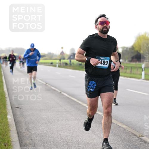 12.04.2026 - 45. Internationalen Wilhelmsburger Insellauf Dr. Thomas Lammeyer http://msf.ph/oto/9443440 12.04.2026 10:15:53 Laufen 489, 2940 meine-sportfotos.de