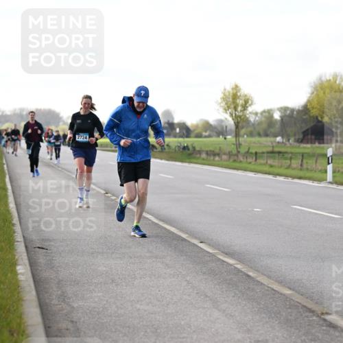 12.04.2026 - 45. Internationalen Wilhelmsburger Insellauf Dr. Thomas Lammeyer http://msf.ph/oto/9443452 12.04.2026 10:15:55 Laufen 2724 meine-sportfotos.de