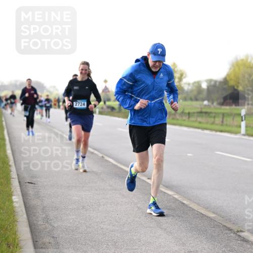 12.04.2026 - 45. Internationalen Wilhelmsburger Insellauf Dr. Thomas Lammeyer http://msf.ph/oto/9443462 12.04.2026 10:15:56 Laufen 2724 meine-sportfotos.de