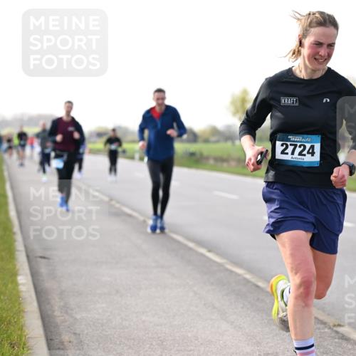 12.04.2026 - 45. Internationalen Wilhelmsburger Insellauf Dr. Thomas Lammeyer http://msf.ph/oto/9443477 12.04.2026 10:15:59 Laufen 2724 meine-sportfotos.de