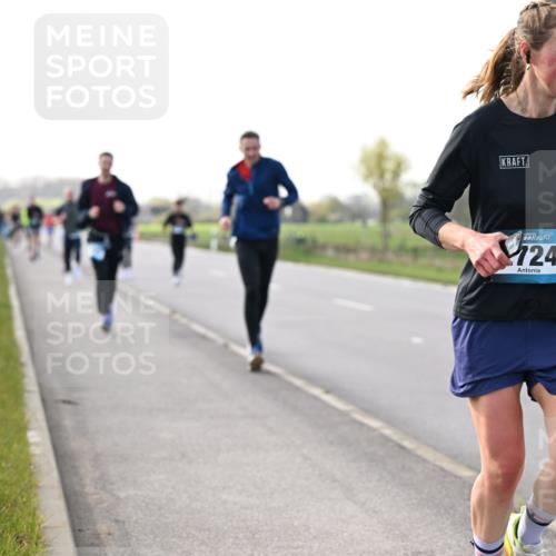 12.04.2026 - 45. Internationalen Wilhelmsburger Insellauf Dr. Thomas Lammeyer http://msf.ph/oto/9443478 12.04.2026 10:15:59 Laufen 724 meine-sportfotos.de