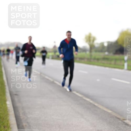 12.04.2026 - 45. Internationalen Wilhelmsburger Insellauf Dr. Thomas Lammeyer http://msf.ph/oto/9443482 12.04.2026 10:15:59 Laufen  meine-sportfotos.de