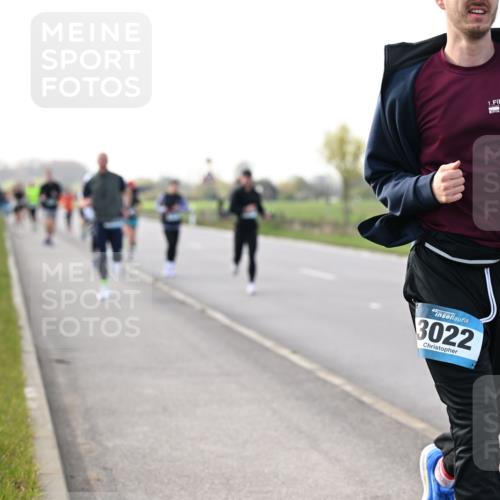 12.04.2026 - 45. Internationalen Wilhelmsburger Insellauf Dr. Thomas Lammeyer http://msf.ph/oto/9443506 12.04.2026 10:16:03 Laufen 1, 45, 3022 meine-sportfotos.de