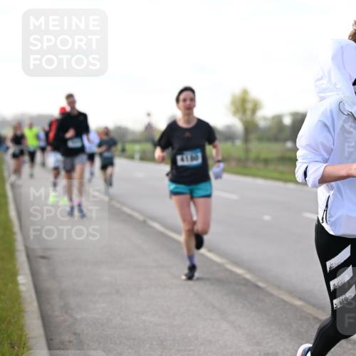 12.04.2026 - 45. Internationalen Wilhelmsburger Insellauf Dr. Thomas Lammeyer http://msf.ph/oto/9443552 12.04.2026 10:16:11 Laufen 30 meine-sportfotos.de