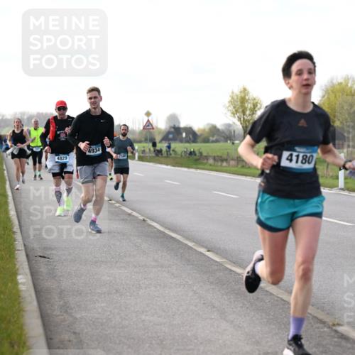 12.04.2026 - 45. Internationalen Wilhelmsburger Insellauf Dr. Thomas Lammeyer http://msf.ph/oto/9443558 12.04.2026 10:16:12 Laufen 4829, 4934, 4180 meine-sportfotos.de
