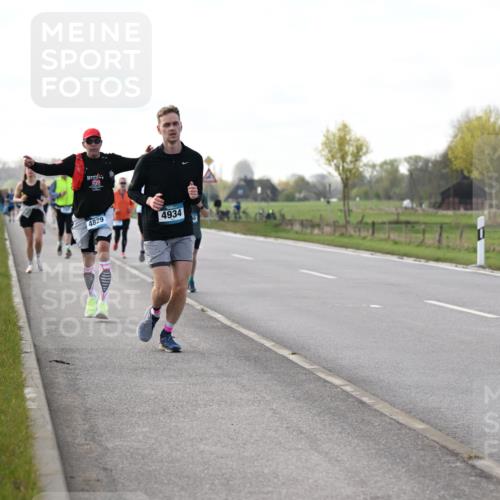 12.04.2026 - 45. Internationalen Wilhelmsburger Insellauf Dr. Thomas Lammeyer http://msf.ph/oto/9443564 12.04.2026 10:16:12 Laufen 4829, 4934 meine-sportfotos.de