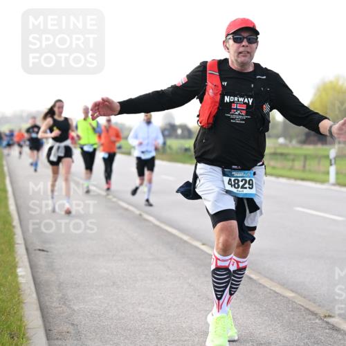 12.04.2026 - 45. Internationalen Wilhelmsburger Insellauf Dr. Thomas Lammeyer http://msf.ph/oto/9443583 12.04.2026 10:16:15 Laufen 4829 meine-sportfotos.de