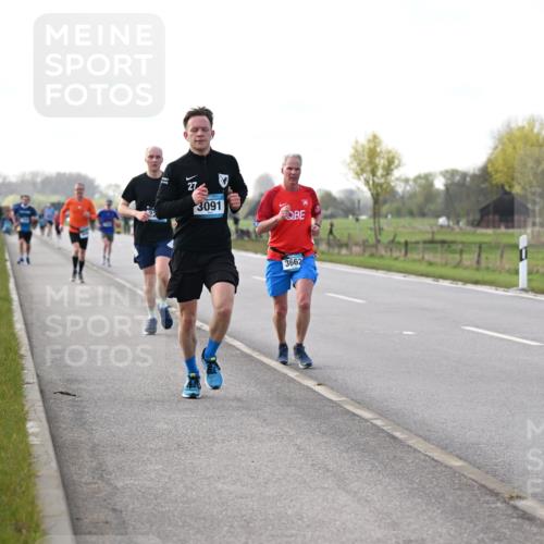 12.04.2026 - 45. Internationalen Wilhelmsburger Insellauf Dr. Thomas Lammeyer http://msf.ph/oto/9443632 12.04.2026 10:16:25 Laufen 27, 3091, 3662 meine-sportfotos.de
