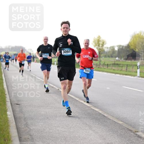 12.04.2026 - 45. Internationalen Wilhelmsburger Insellauf Dr. Thomas Lammeyer http://msf.ph/oto/9443636 12.04.2026 10:16:25 Laufen 2252, 27, 3091, 3662 meine-sportfotos.de