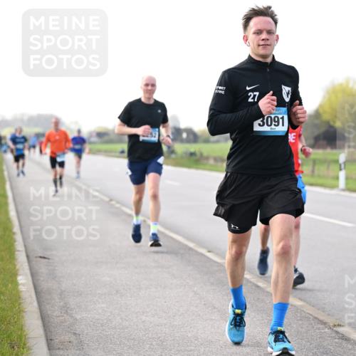 12.04.2026 - 45. Internationalen Wilhelmsburger Insellauf Dr. Thomas Lammeyer http://msf.ph/oto/9443643 12.04.2026 10:16:26 Laufen 27, 3091 meine-sportfotos.de