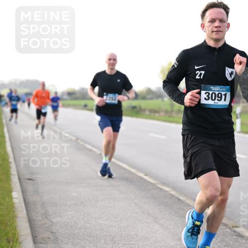 12.04.2026 - 45. Internationalen Wilhelmsburger Insellauf Dr. Thomas Lammeyer http://msf.ph/oto/9443645 12.04.2026 10:16:26 Laufen 27, 3091 meine-sportfotos.de