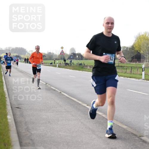 12.04.2026 - 45. Internationalen Wilhelmsburger Insellauf Dr. Thomas Lammeyer http://msf.ph/oto/9443653 12.04.2026 10:16:28 Laufen 5606, 52 meine-sportfotos.de
