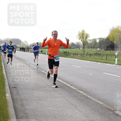 12.04.2026 - 45. Internationalen Wilhelmsburger Insellauf Dr. Thomas Lammeyer http://msf.ph/oto/9443664 12.04.2026 10:16:30 Laufen 560 meine-sportfotos.de