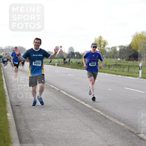 12.04.2026 - 45. Internationalen Wilhelmsburger Insellauf Dr. Thomas Lammeyer http://msf.ph/oto/9443687 12.04.2026 10:16:35 Laufen 5050, 3086 meine-sportfotos.de