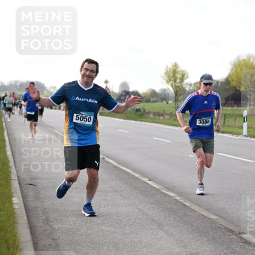 12.04.2026 - 45. Internationalen Wilhelmsburger Insellauf Dr. Thomas Lammeyer http://msf.ph/oto/9443692 12.04.2026 10:16:36 Laufen 5050, 3086 meine-sportfotos.de