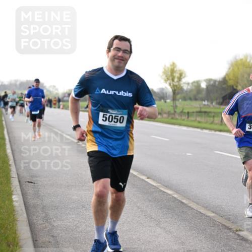 12.04.2026 - 45. Internationalen Wilhelmsburger Insellauf Dr. Thomas Lammeyer http://msf.ph/oto/9443696 12.04.2026 10:16:36 Laufen 5050, 3086 meine-sportfotos.de