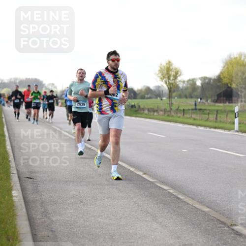 12.04.2026 - 45. Internationalen Wilhelmsburger Insellauf Dr. Thomas Lammeyer http://msf.ph/oto/9443727 12.04.2026 10:16:46 Laufen 2039, 02 meine-sportfotos.de