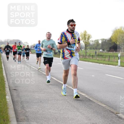 12.04.2026 - 45. Internationalen Wilhelmsburger Insellauf Dr. Thomas Lammeyer http://msf.ph/oto/9443731 12.04.2026 10:16:46 Laufen 2039, 4062 meine-sportfotos.de