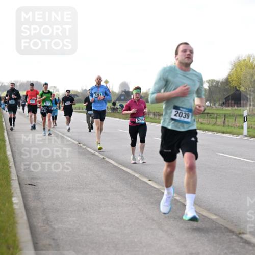 12.04.2026 - 45. Internationalen Wilhelmsburger Insellauf Dr. Thomas Lammeyer http://msf.ph/oto/9443742 12.04.2026 10:16:48 Laufen 2262, 4483, 5270, 5245, 5705, 2039 meine-sportfotos.de