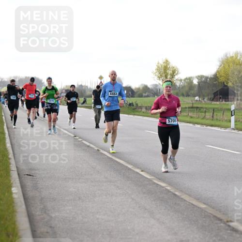 12.04.2026 - 45. Internationalen Wilhelmsburger Insellauf Dr. Thomas Lammeyer http://msf.ph/oto/9443751 12.04.2026 10:16:49 Laufen 2263, 2262, 2507, 5270, 5247, 4483, 5705 meine-sportfotos.de