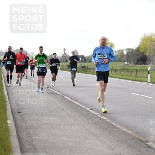 12.04.2026 - 45. Internationalen Wilhelmsburger Insellauf Dr. Thomas Lammeyer http://msf.ph/oto/9443760 12.04.2026 10:16:51 Laufen 2262, 2263, 5270, 2507, 5247, 4483, 5705 meine-sportfotos.de