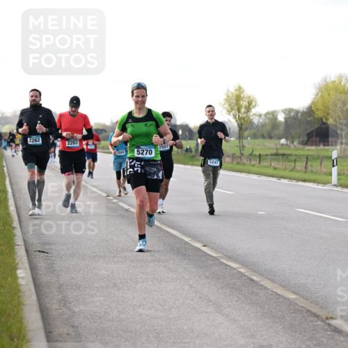 12.04.2026 - 45. Internationalen Wilhelmsburger Insellauf Dr. Thomas Lammeyer http://msf.ph/oto/9443775 12.04.2026 10:16:53 Laufen 2262, 2263, 2507, 2869, 5270, 5247 meine-sportfotos.de