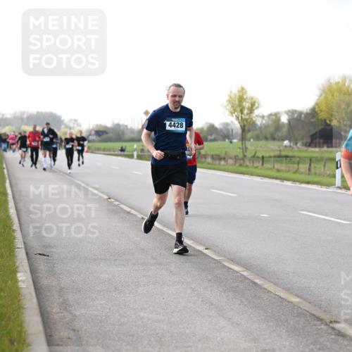 12.04.2026 - 45. Internationalen Wilhelmsburger Insellauf Dr. Thomas Lammeyer http://msf.ph/oto/9443791 12.04.2026 10:16:58 Laufen 4428, 2869 meine-sportfotos.de