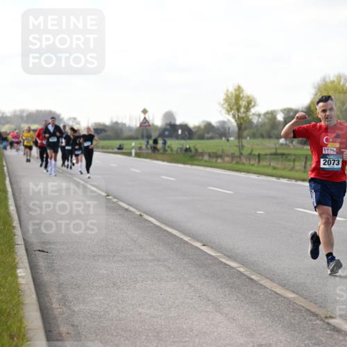 12.04.2026 - 45. Internationalen Wilhelmsburger Insellauf Dr. Thomas Lammeyer http://msf.ph/oto/9443808 12.04.2026 10:17:01 Laufen 2073 meine-sportfotos.de