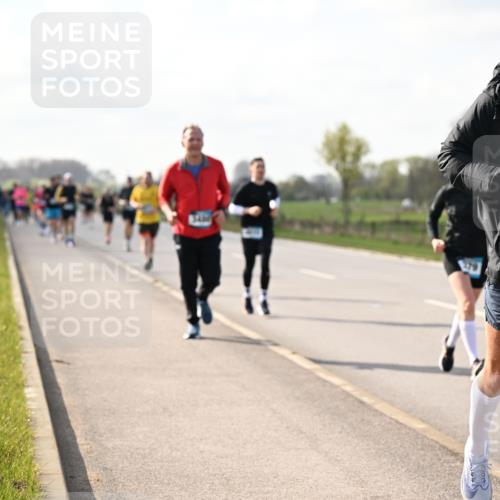 12.04.2026 - 45. Internationalen Wilhelmsburger Insellauf Dr. Thomas Lammeyer http://msf.ph/oto/9443863 12.04.2026 10:17:10 Laufen 3480, 5824 meine-sportfotos.de